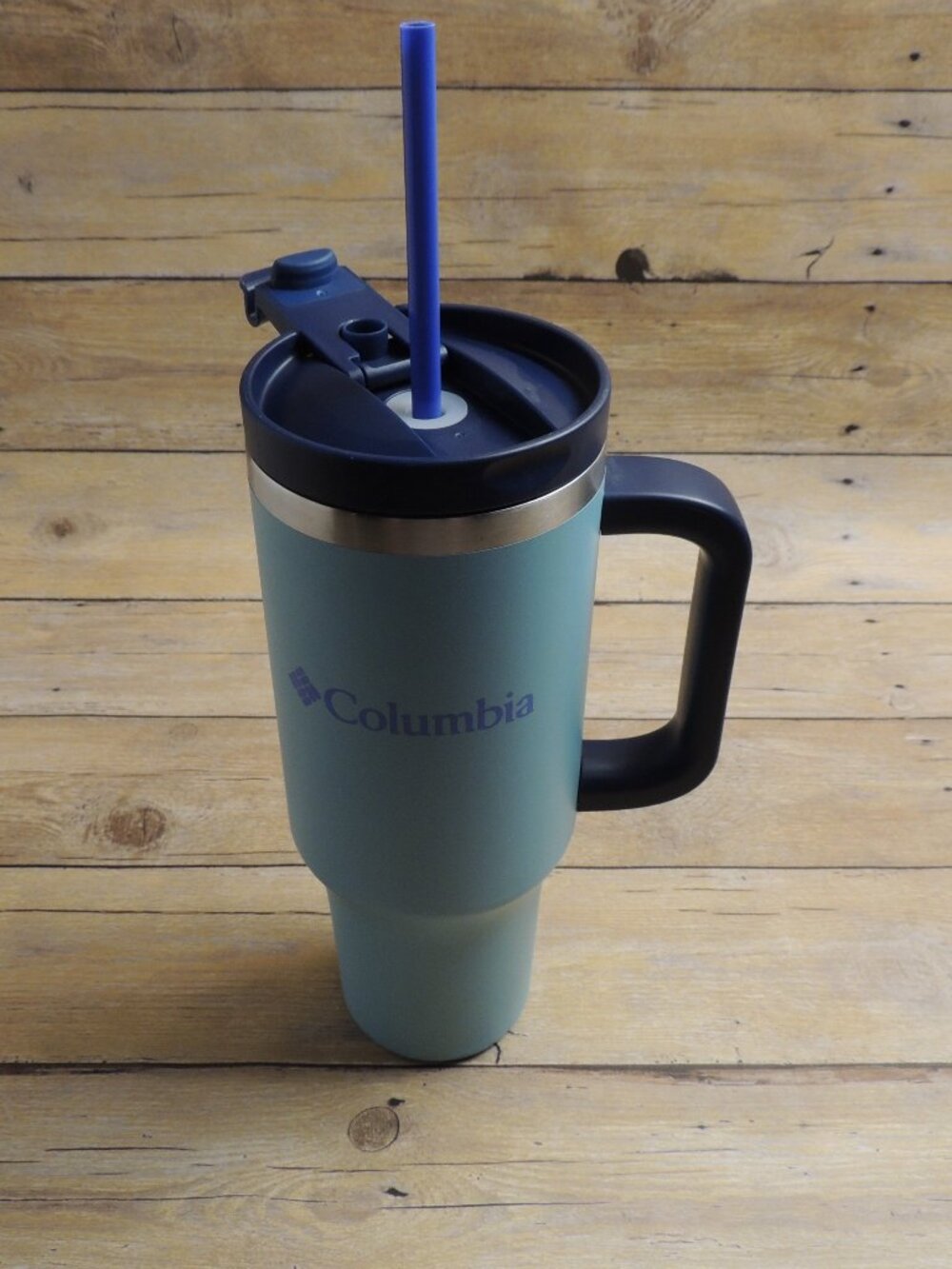 Columbia Sports Wear 40oz stainless steel vacuum insulated tumbler/travel mug